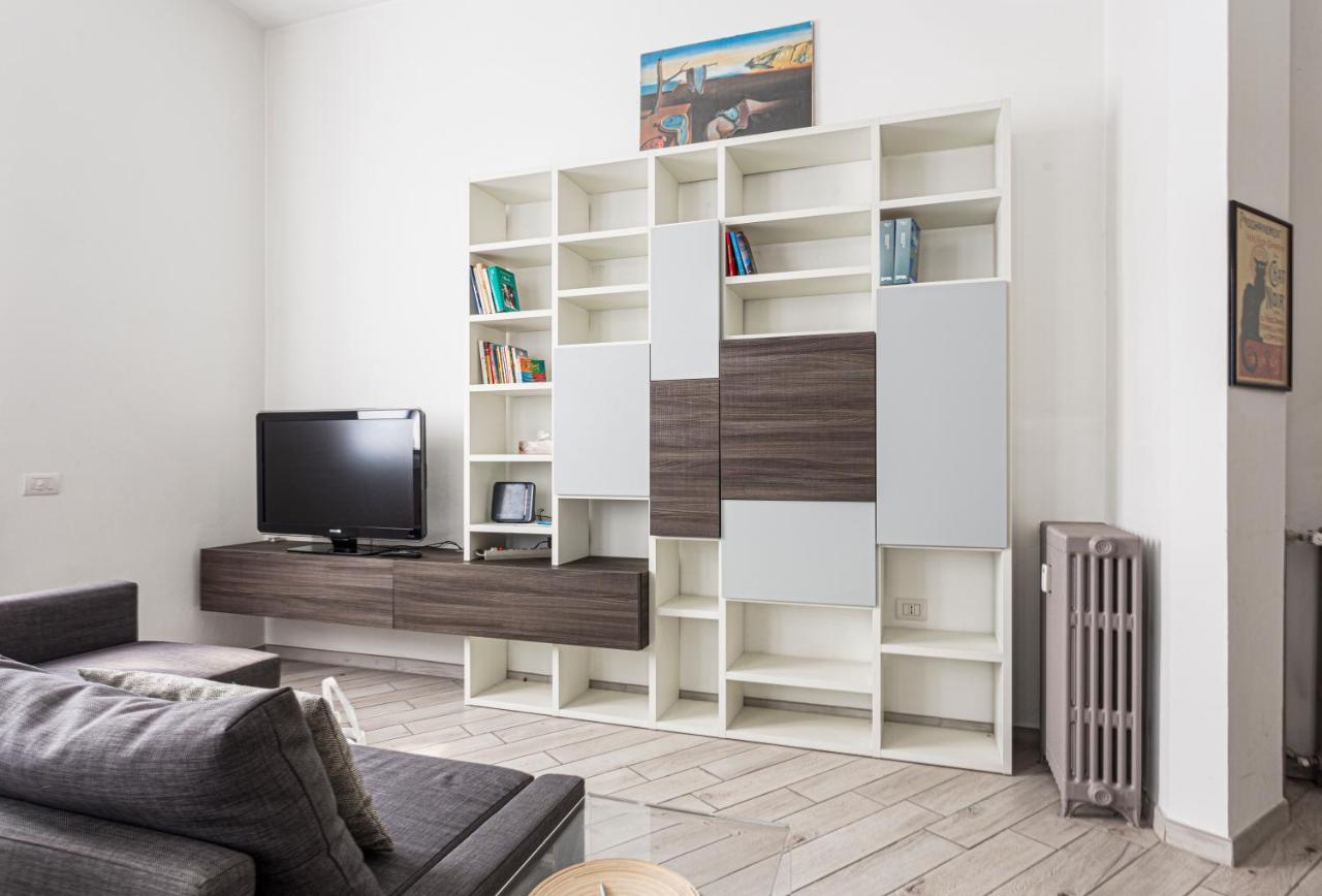 Spacious Retreat Steps From Lambrate Metro- Via Pacini Milan Exterior photo